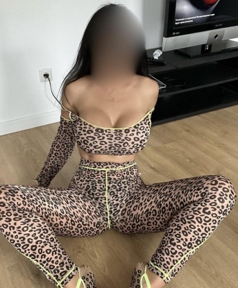 Алена, 24 года, 4 размер груди